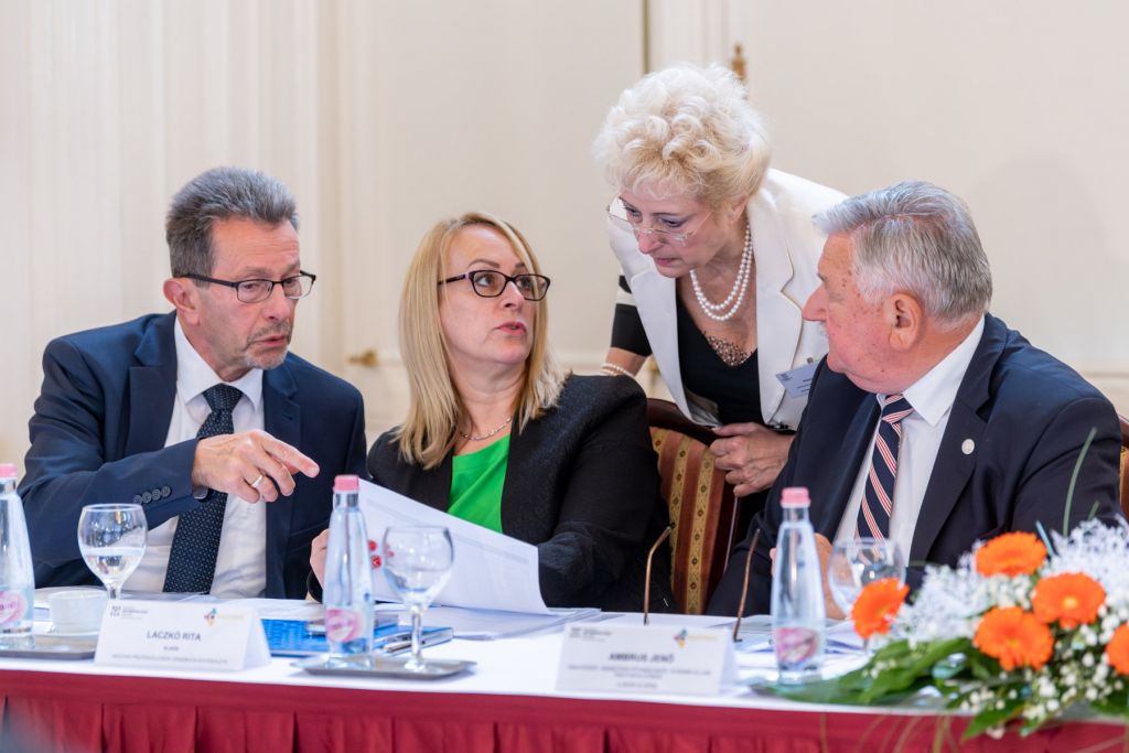 250530 METU Protokoll verseny pici 8992